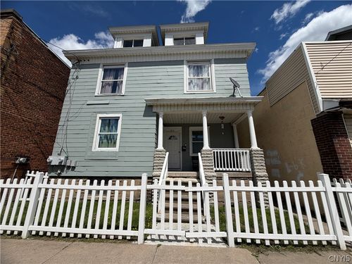 411 James St, Utica, NY, 13501-5167 | Card Image