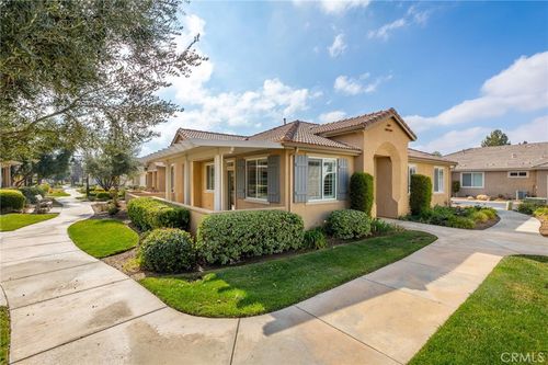 b-1642 Beaver Crk, Beaumont, CA, 92223-7371 | Card Image