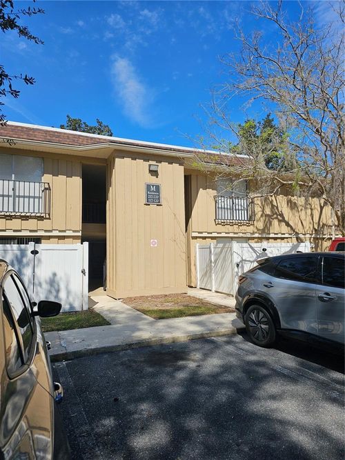 apt-220-507 Nw 39th Rd, GAINESVILLE, FL, 32607-2310 | Card Image
