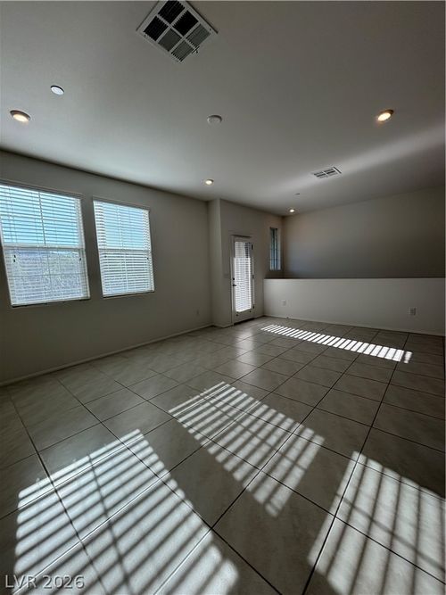 5672 Sartorial St, Las Vegas, NV, 89118-1917 | Card Image