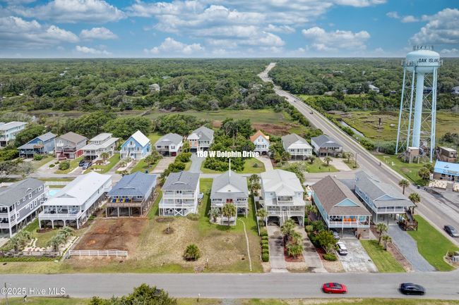 108 W Dolphin Dr, House other with 3 bedrooms, 2 bathrooms and null parking in Oak Island NC | Image 55