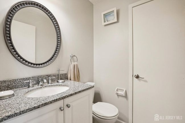 144 Nebula Rd, Townhouse with 2 bedrooms, 3 bathrooms and null parking in Piscataway NJ | Image 16