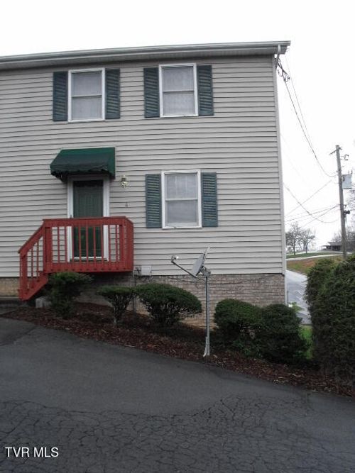 7-609 Spring Hill Rd, Johnson City, TN, 37604-3879 | Card Image