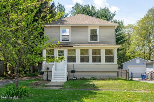 27 Morgan St, Pittsfield, MA, 01201-7709 | Card Image