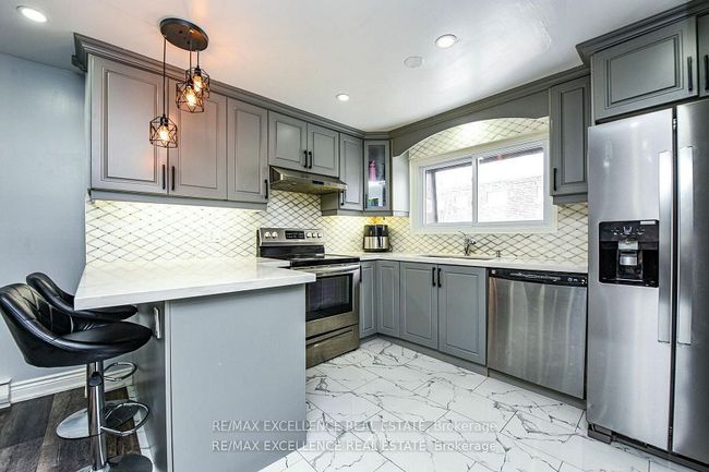 10 - 54 Briar Path, Condo with 4 bedrooms, 2 bathrooms and 1 parking in Brampton ON | Image 15