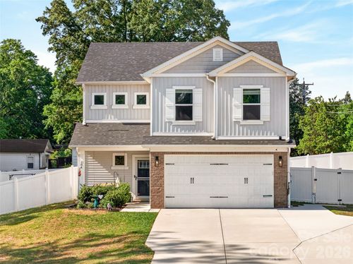 104 Trellis Ln, Troutman, NC, 28166-9555 | Card Image