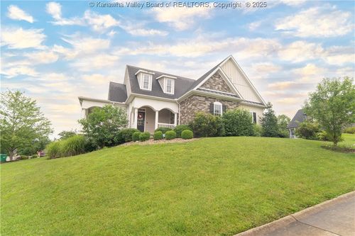 365 Tyler Way, Scott Depot, WV, 25560-9127 | Card Image