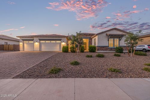 3814 W Running Deer Trl, Phoenix, AZ, 85083-8666 | Card Image