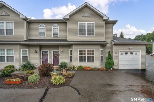 66-66 Dannys Way, Wallingford, CT, 06492-4764 | Card Image
