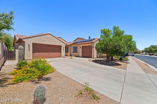 734 W Camino Curvitas, Sahuarita, AZ, 85629 | Card Image