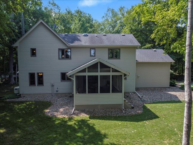 21 Bent Tree Ln, House other with 3 bedrooms, 3 bathrooms and null parking in Towanda IL | Image 38