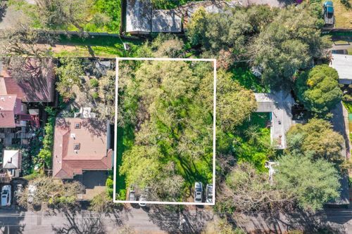 18446 1st Ave, Sonoma, CA, 95476-3902 | Card Image