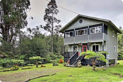 18-4011 Makuahine Road, Volcano, HI, 96785 | Card Image
