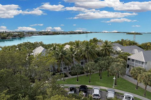 2613 Gulfview Dr, Key West, FL, 33040-3983 | Card Image