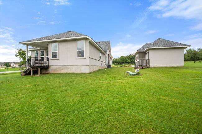 127 Buteo St, House other with 4 bedrooms, 3 bathrooms and 2 parking in Cedar Creek TX | Image 38