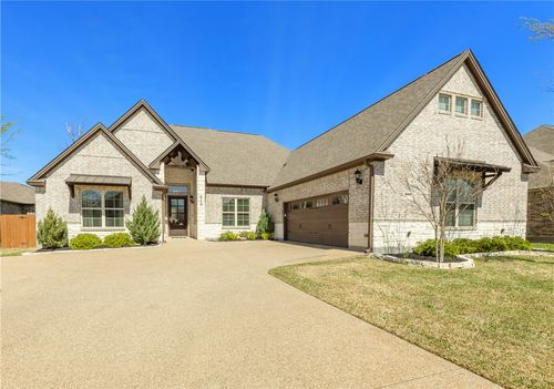 4905 Fallen Oak Cv, College Station, TX, 77845-2127 | Card Image