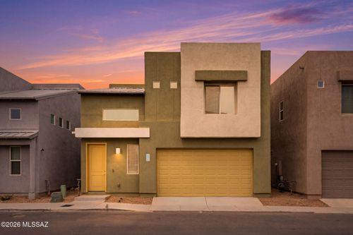 2815 N Fair Oaks Avenue, Tucson, AZ, 85712 | Card Image