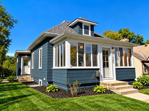 130 10th Ave N, Hopkins, MN, 55343-7354 | Card Image