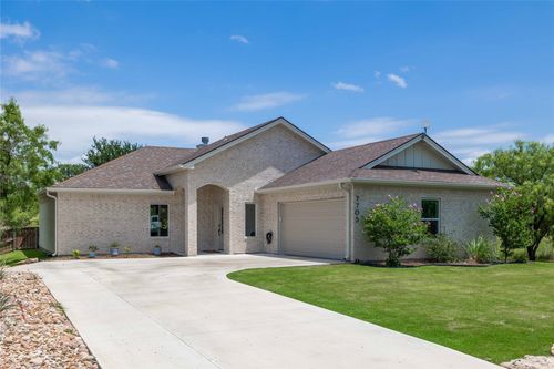 7705 Feather Bay Dr, Brownwood, TX, 76801-9503 | Card Image