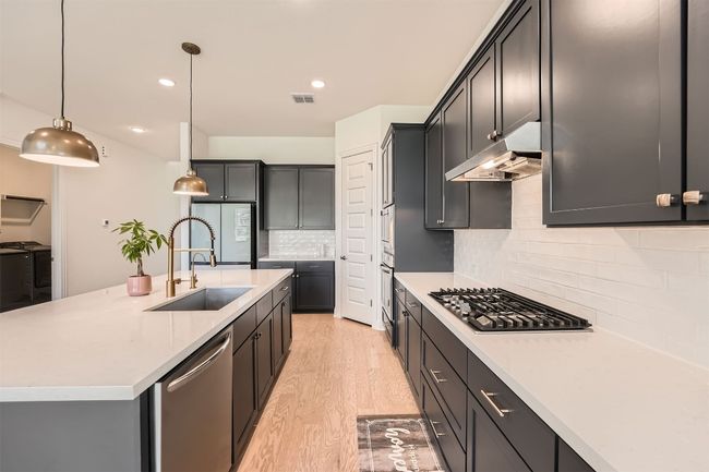 2405 Wooded Run Trl, House other with 4 bedrooms, 4 bathrooms and null parking in Georgetown TX | Image 12