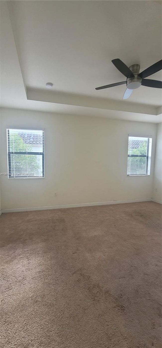 9339 - 9339 W 34 Th Ct, Townhouse with 3 bedrooms, 3 bathrooms and null parking in Hialeah FL | Image 10