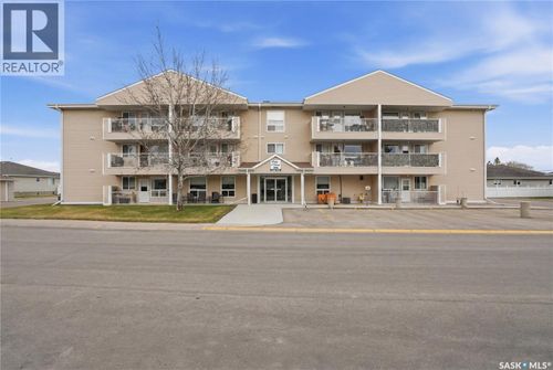102-206 Pioneer Pl, Warman, SK, S0K4S0 | Card Image