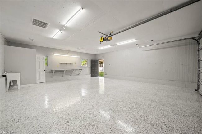 306 Lakeshore Dr, House other with 3 bedrooms, 2 bathrooms and null parking in Thomasville NC | Image 36
