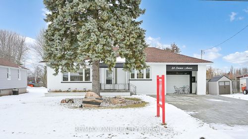 24 Cresser Ave, Whitby, ON, L1P1J8 | Card Image