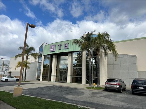 1751 Yeager Ave, La Verne, CA, 91750-5849 | Card Image