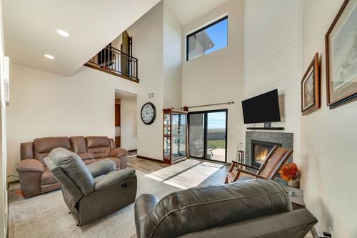 14109 Treasure Coach Rd, Piedmont, SD, 57769-8207 | Card Image