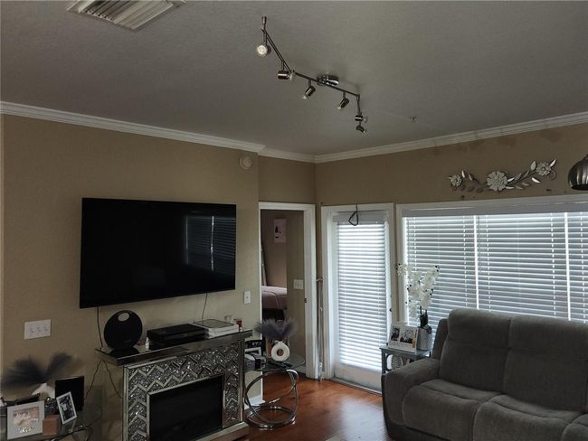 APT-1922 - 3713 Conroy Rd, Condo with 2 bedrooms, 2 bathrooms and null parking in ORLANDO FL | Image 9