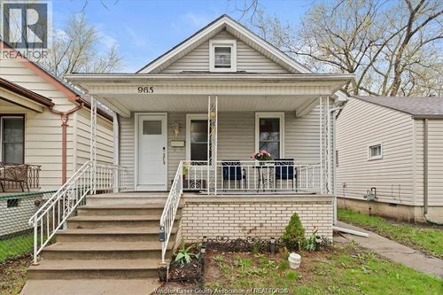 965 Bridge Ave, Windsor, ON, N9B2M9 | Card Image