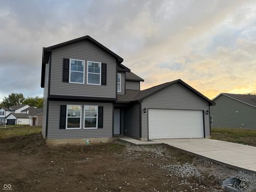 1087 Lake Ct, Shirley, IN, 47384-9001 | Card Image