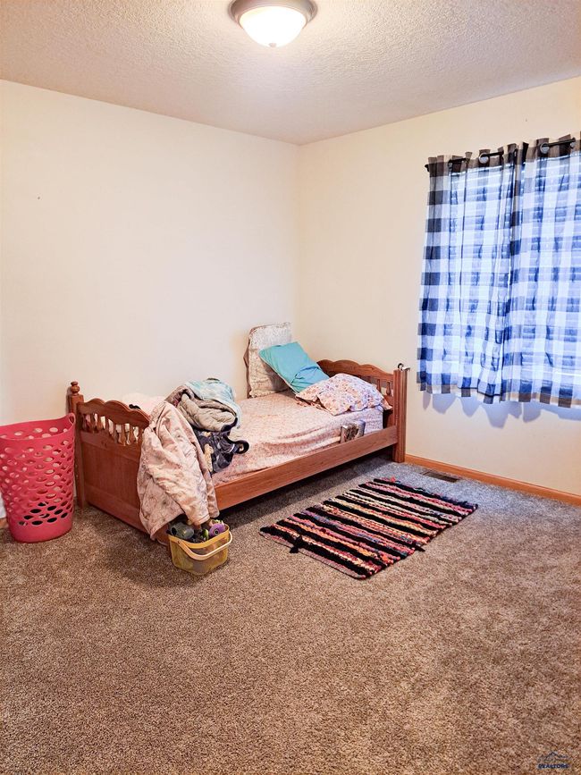 814 Ridgeview St, House other with 4 bedrooms, 2 bathrooms and null parking in Belle Fourche SD | Image 13