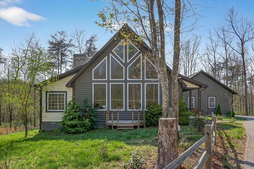 31 Reeves Pl, Monterey, TN, 38574-7289 | Card Image
