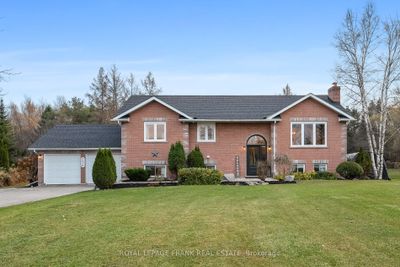 2438 Ma Browns Rd, House other with 3 bedrooms, 3 bathrooms and 14 parking in Port Perry ON | Image 1