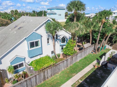 apt-4-235 S Orlando Ave, COCOA BEACH, FL, 32931-4726 | Card Image