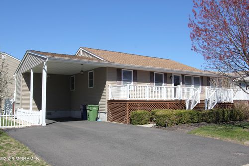 105 Milford Rd, Neptune, NJ, 07753-5833 | Card Image