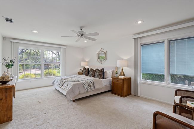 Large Primary Bedroom | Image 26