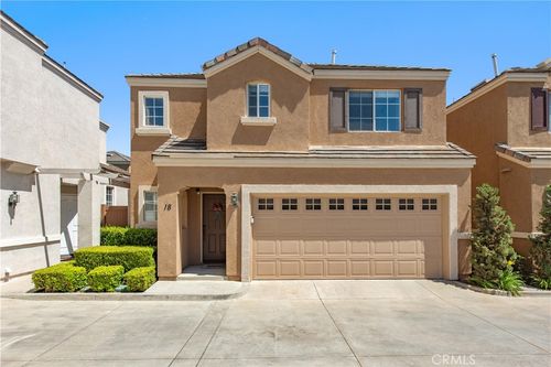 18 Rue Brittany, Foothill Ranch, CA, 92610-3429 | Card Image