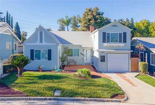 643 Cypress Cir, Redlands, CA, 92373-6036 | Card Image