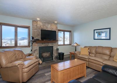 2 - 35 Promontory Drive, Condo with 2 bedrooms, 1 bathrooms and null parking in Granby CO | Image 2