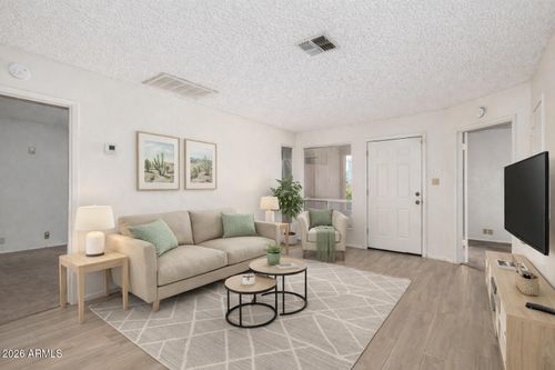 6-20236 N 6th Dr, Phoenix, AZ, 85027-3716 | Card Image