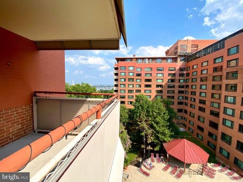 apt-942-1021 Arlington Blvd, ARLINGTON, VA, 22209-2254 | Card Image
