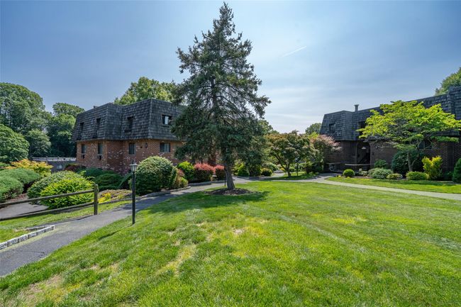 5 - 7 Briarcliff Dr S, Condo with 2 bedrooms, 2 bathrooms and 1 parking in Ossining NY | Image 40