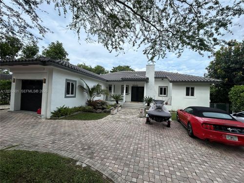 12885 Sw 77th Ave, Pinecrest, FL, 33156-6111 | Card Image