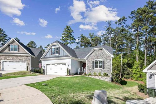 216 Sundew Ct, Southern Pines, NC, 28387-3068 | Card Image