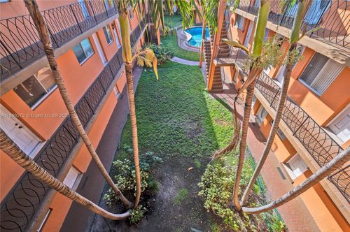 apt-46-2330 Nw 11th St, Miami, FL, 33125-3236 | Card Image