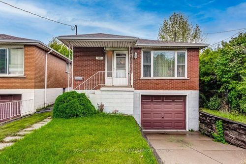 511 Rennie St, Hamilton, ON, L8H3P6 | Card Image