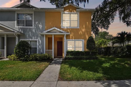 3430 High Hampton Cir, TAMPA, FL, 33610-9698 | Card Image